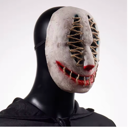 Masque Visage Cousu – Sourire Macabre